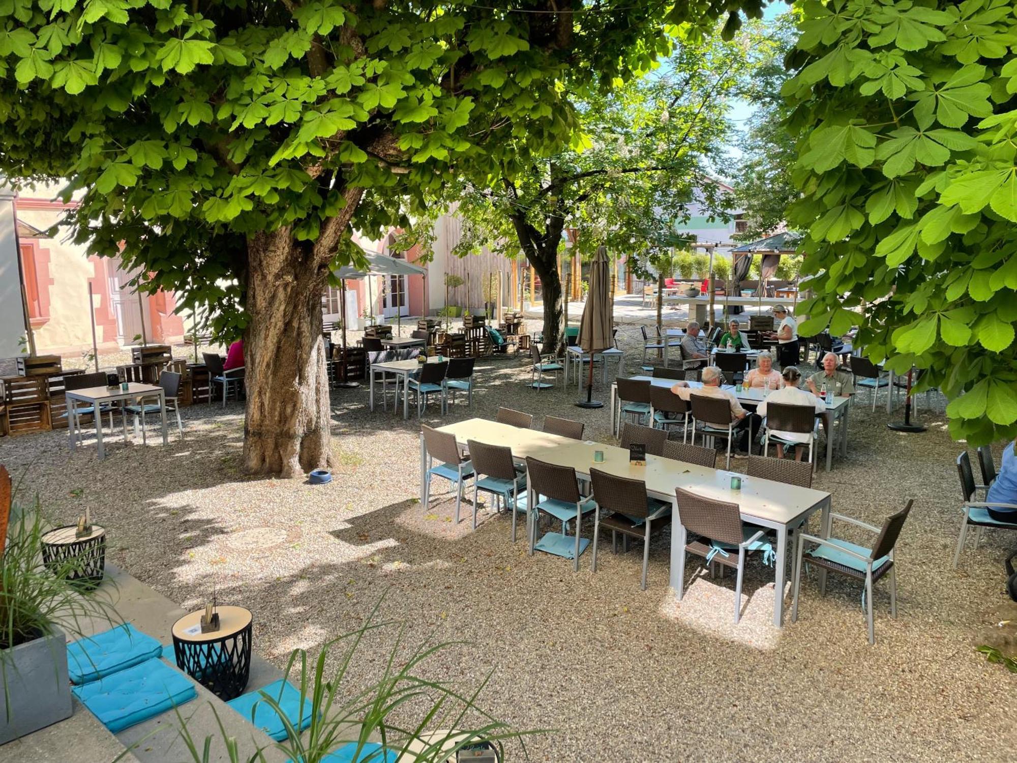 Zum Rayers Cafe-Restaurant & Boutique-Hotel Niederrotweil 外观 照片